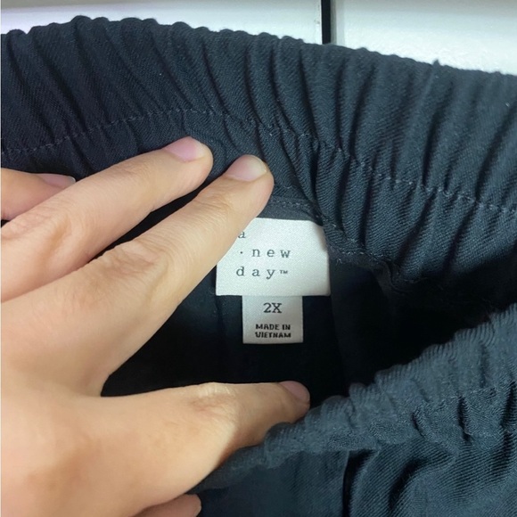 A New Day Deep Black Joggers Working Pockets breathable material NWT 2X - Picture 7 of 9